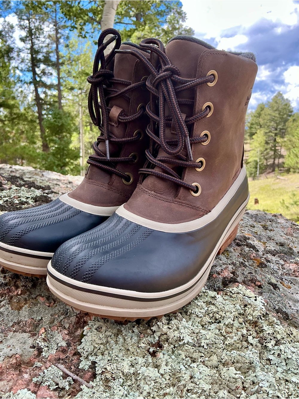 SOREL Waterproof Lace-Up Duck Boots | Brown & Black | Wood-Style Heel Size 8.5